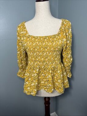 Dip Women’s Yellow Floral Smocked 3/4 Sleeve Peplum Top Sz L